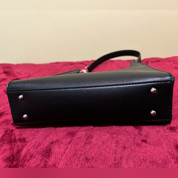 Black Faux Leather GUESS Shoulder Bag - Picture 3 of 8